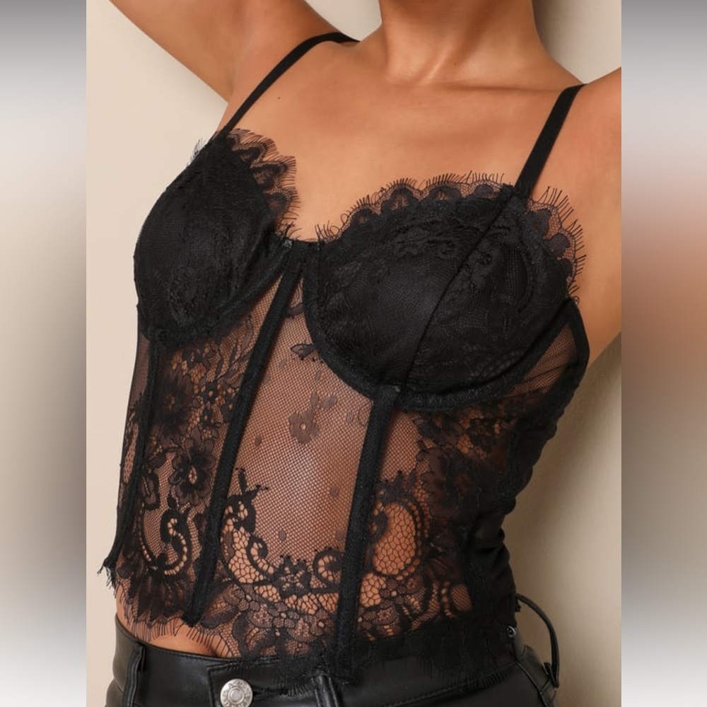 Strikingly Sultry Black Sheer Lace Sleeveless Bustier Top